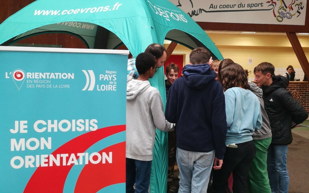 Sortie des élèves de 3ème au forum « Moi demain dans les Coëvrons »